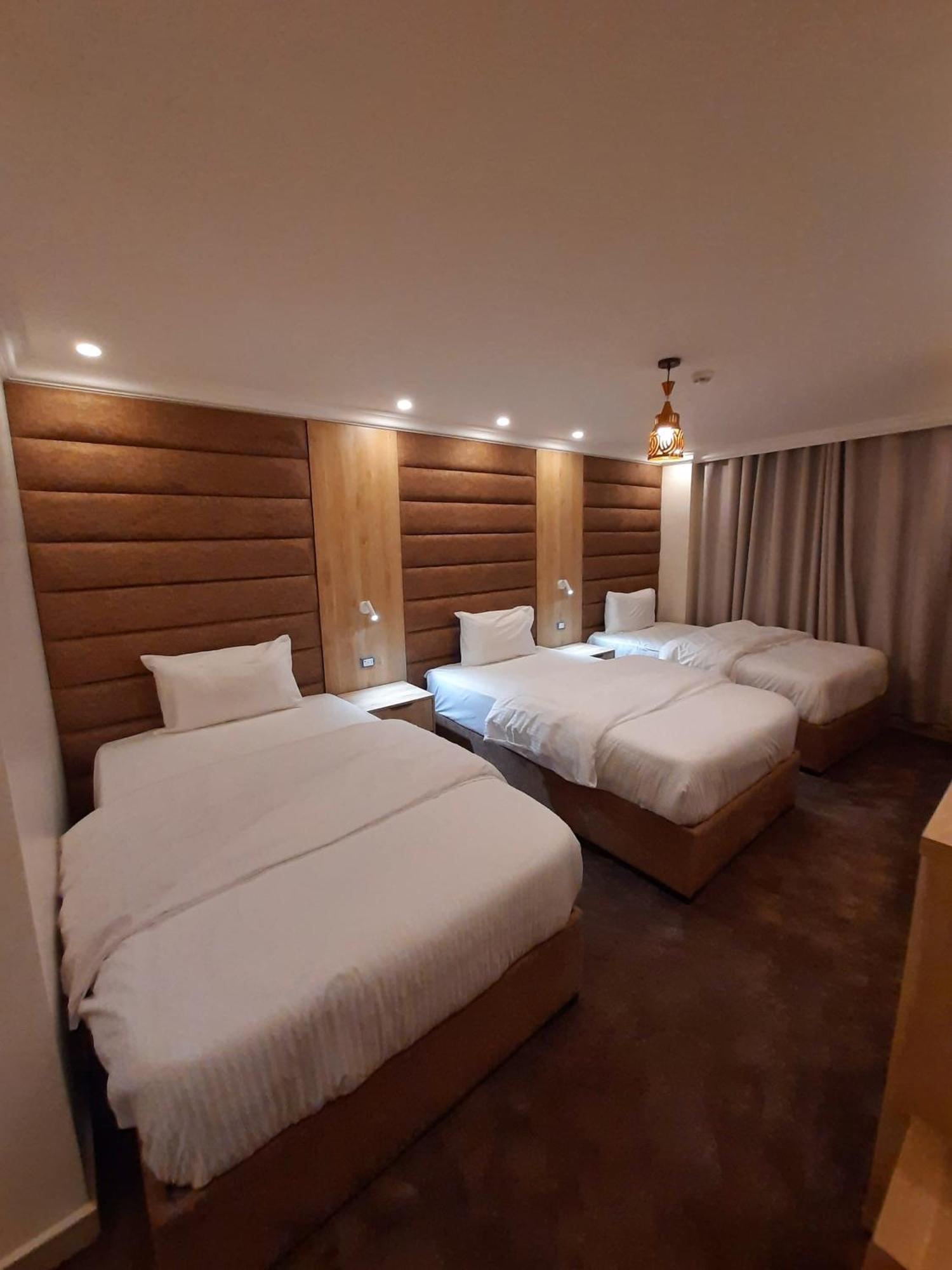 Petra Visitors Hotel 와디무사 외부 사진