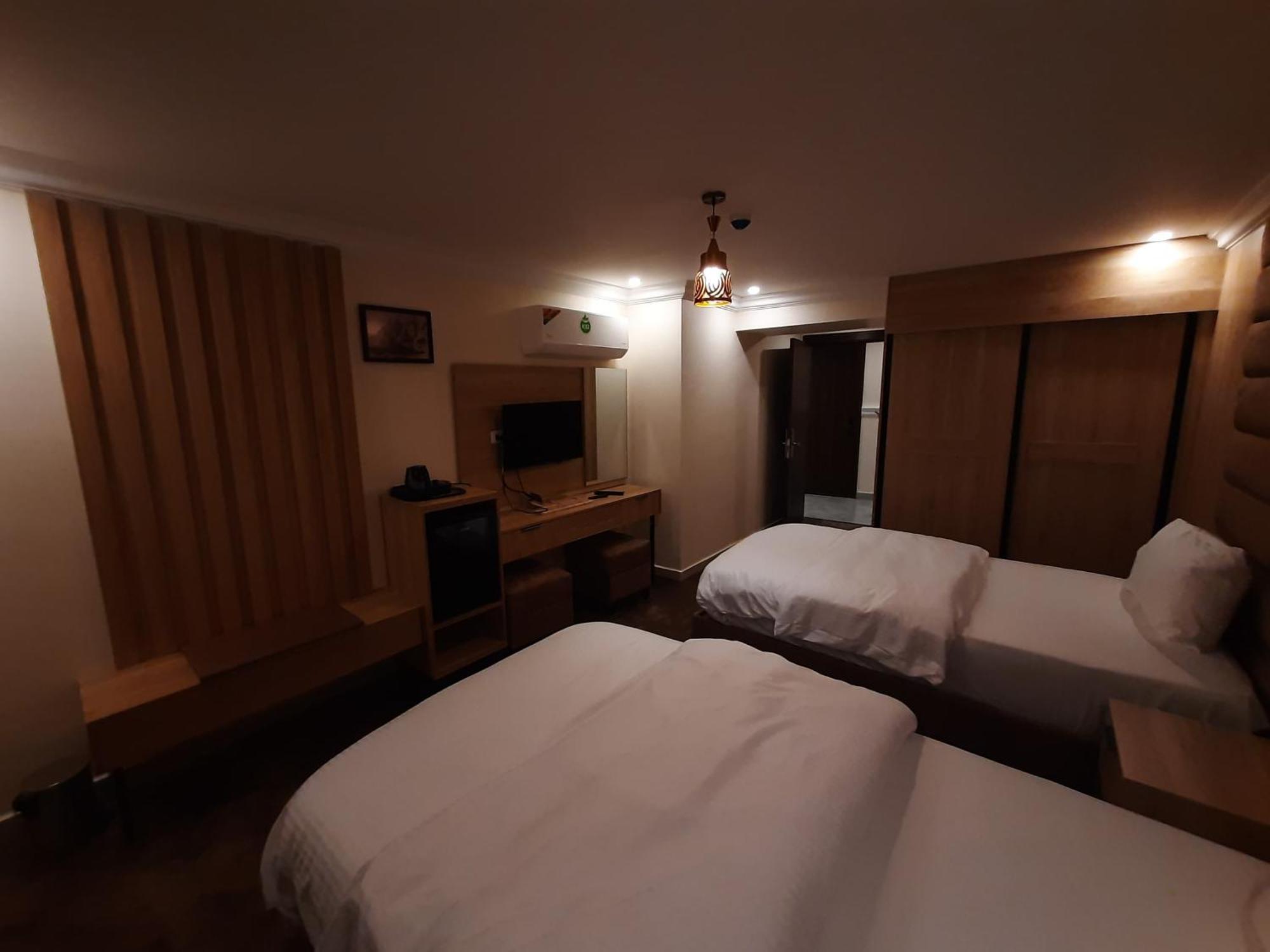 Petra Visitors Hotel 와디무사 외부 사진