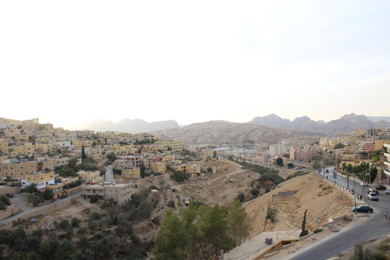 Petra Visitors Hotel 와디무사 외부 사진