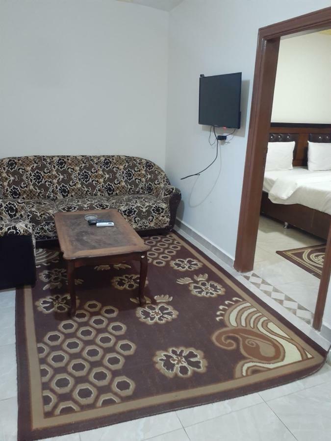 Petra Visitors Apartments 와디무사 외부 사진