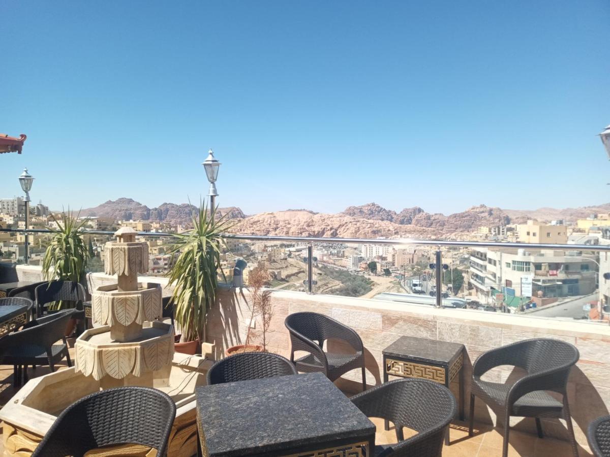 Petra Visitors Hotel 와디무사 외부 사진