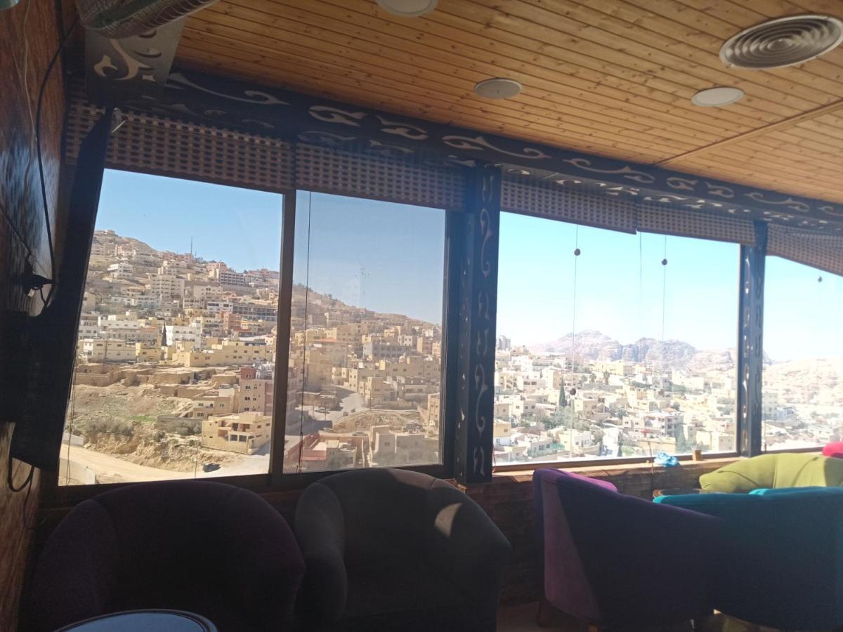 Petra Visitors Hotel 와디무사 외부 사진